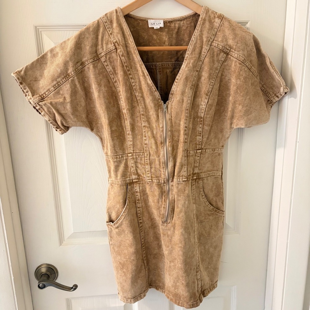 Le Lis Collection Tan Acid Wash Denim Zip Front Mini Dress Size S